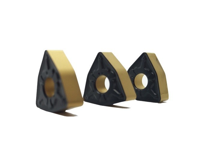 El CVD que cubre el carburo del CNC inserta color del doble de WNMG080412-TM